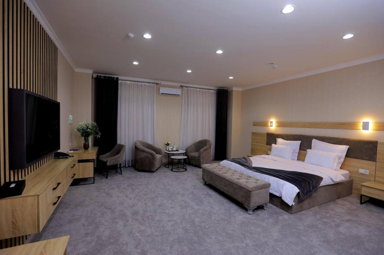 Art Residence Hotel Ташкент Экстерьер фото